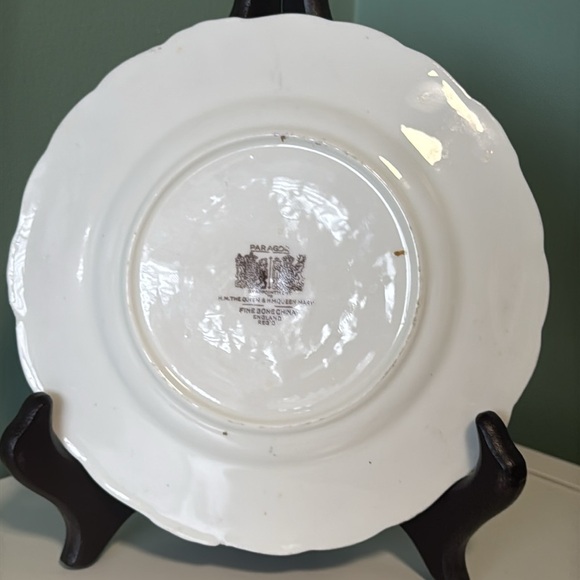 Vintage 1950’s Paragon double warrant teacup saucer - Picture 3 of 5